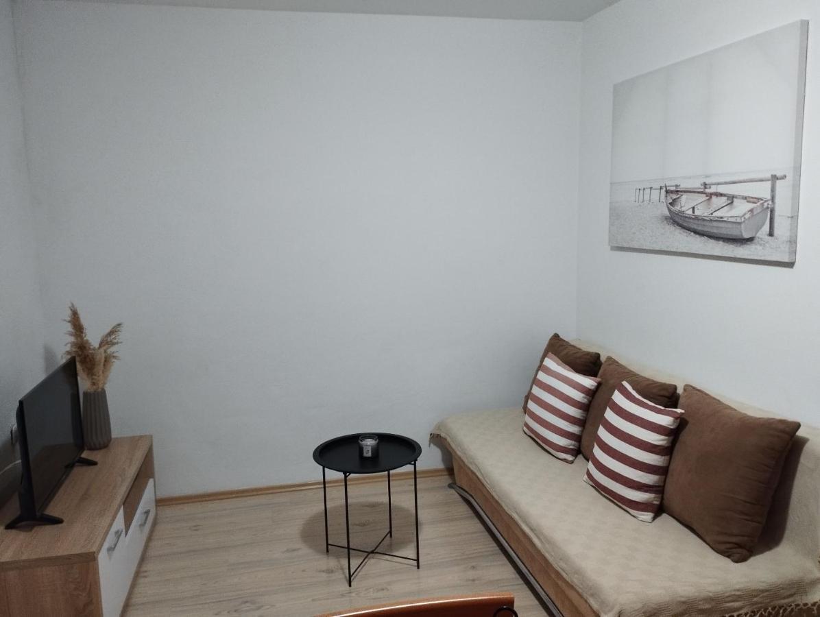 Apartments Mijo Kaštela Zewnętrze zdjęcie